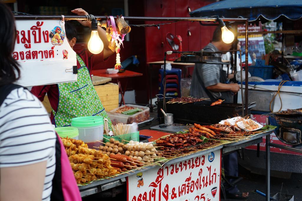 Walking Street Residence - Sha Extra Plus Chiang Mai Extérieur photo