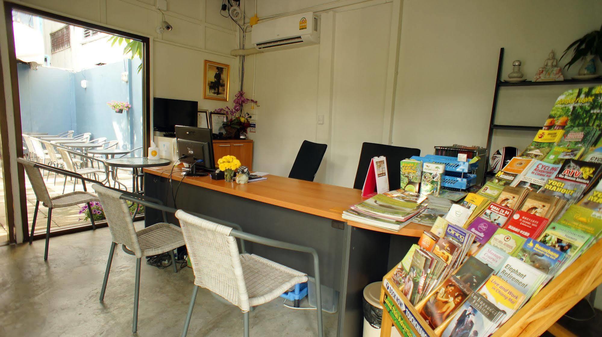Walking Street Residence - Sha Extra Plus Chiang Mai Extérieur photo